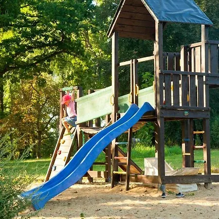 Apartmán Ferienwohnungen-am-schloss-wohnung-5-der-hahn *